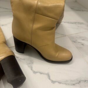 Women’s Tall Leather Boots in Beige - Classic Block Heel